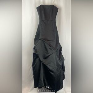 David’s Bridal - Strapless Black Satin Formal Gown - Size 2